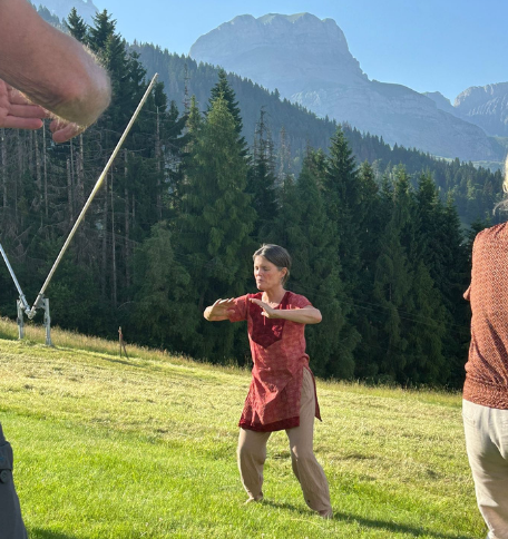 Qi Gong Pratique partagée : un réveil énergétique en plein air Cordon