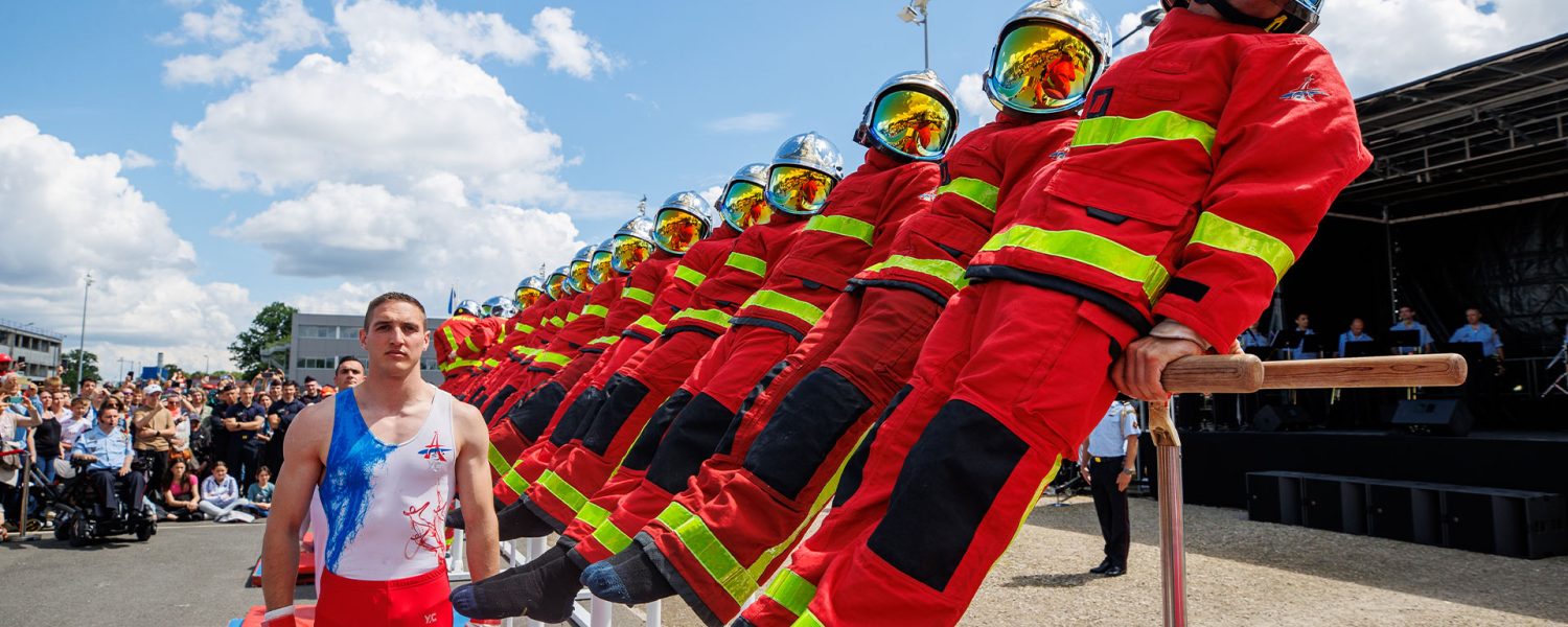 DEMONSTRATION DE L&rsquo;EQUIPE DE GYMNASTIQUE DE LA BRIGADE DES SAPEURS POMPIERS DE PARIS