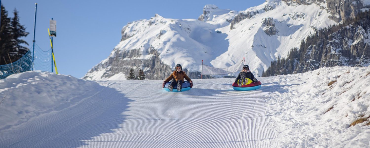 Descente en snowtubing